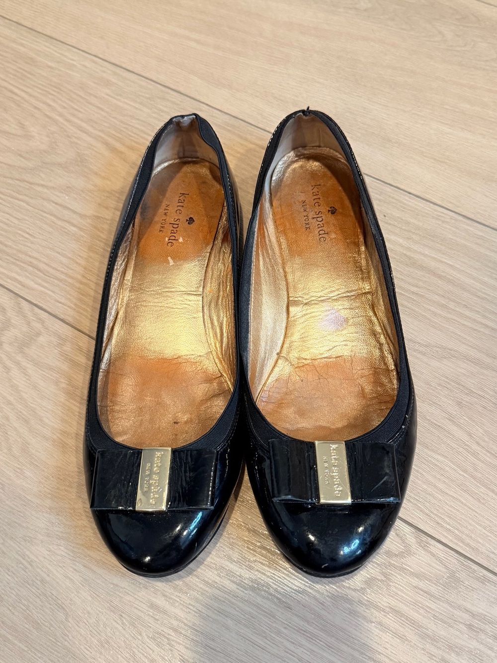 EUC Kate Spade Bow Patent Leather Flats 9.5